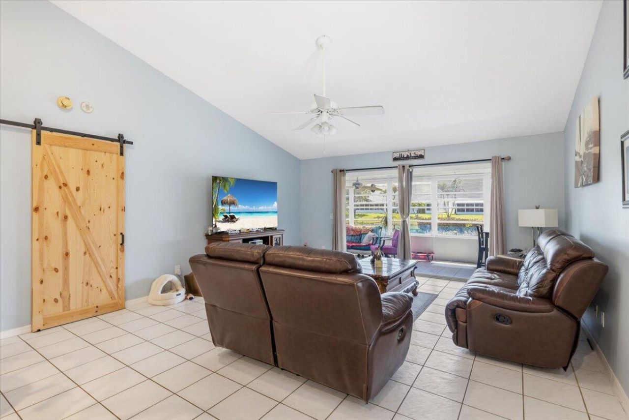 2538 SE Tropical East Circle, Port Saint Lucie, FL 34952 Photo