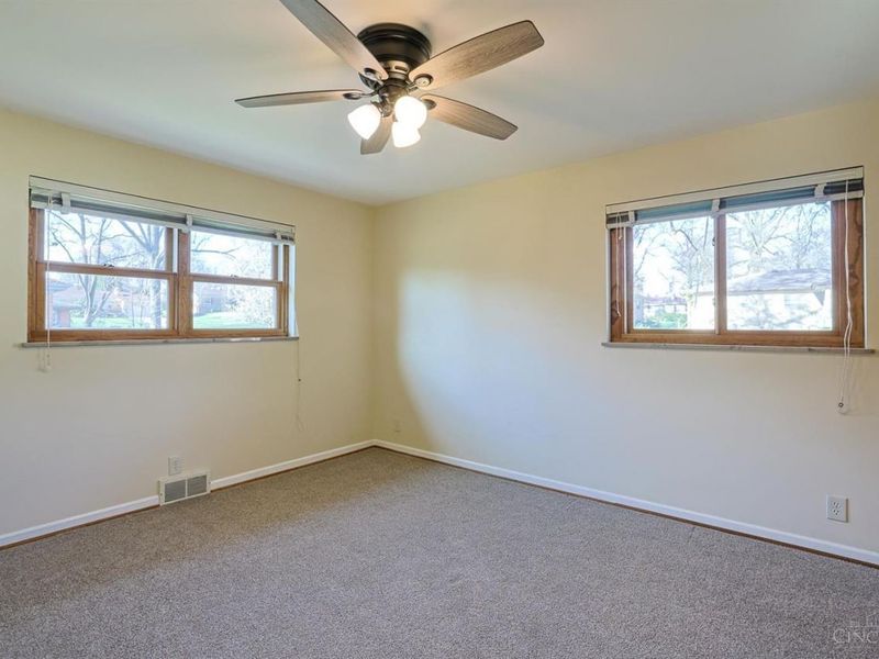 5921 Monticello Avenue, Cincinnati, OH 45224 Photo 17