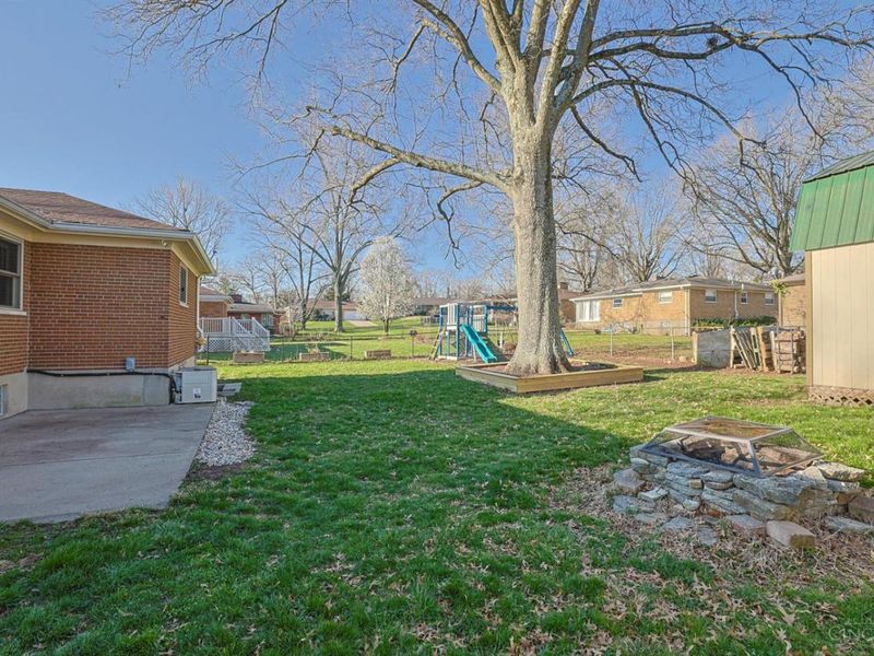 5921 Monticello Avenue, Cincinnati, OH 45224 Photo 34