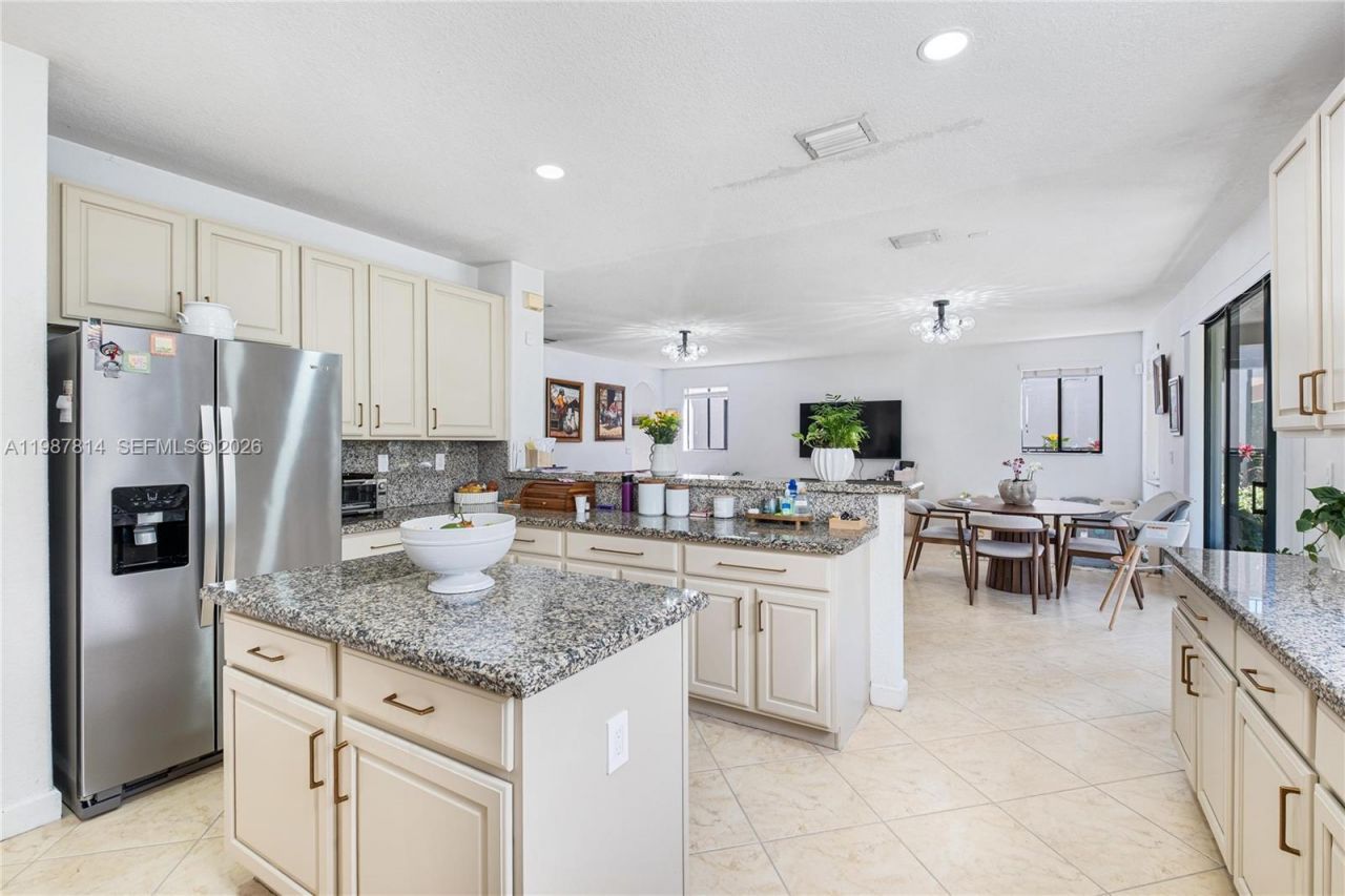 7726 SW 193rd Ln, Unit 7726, Cutler Bay, FL 33157 Photo