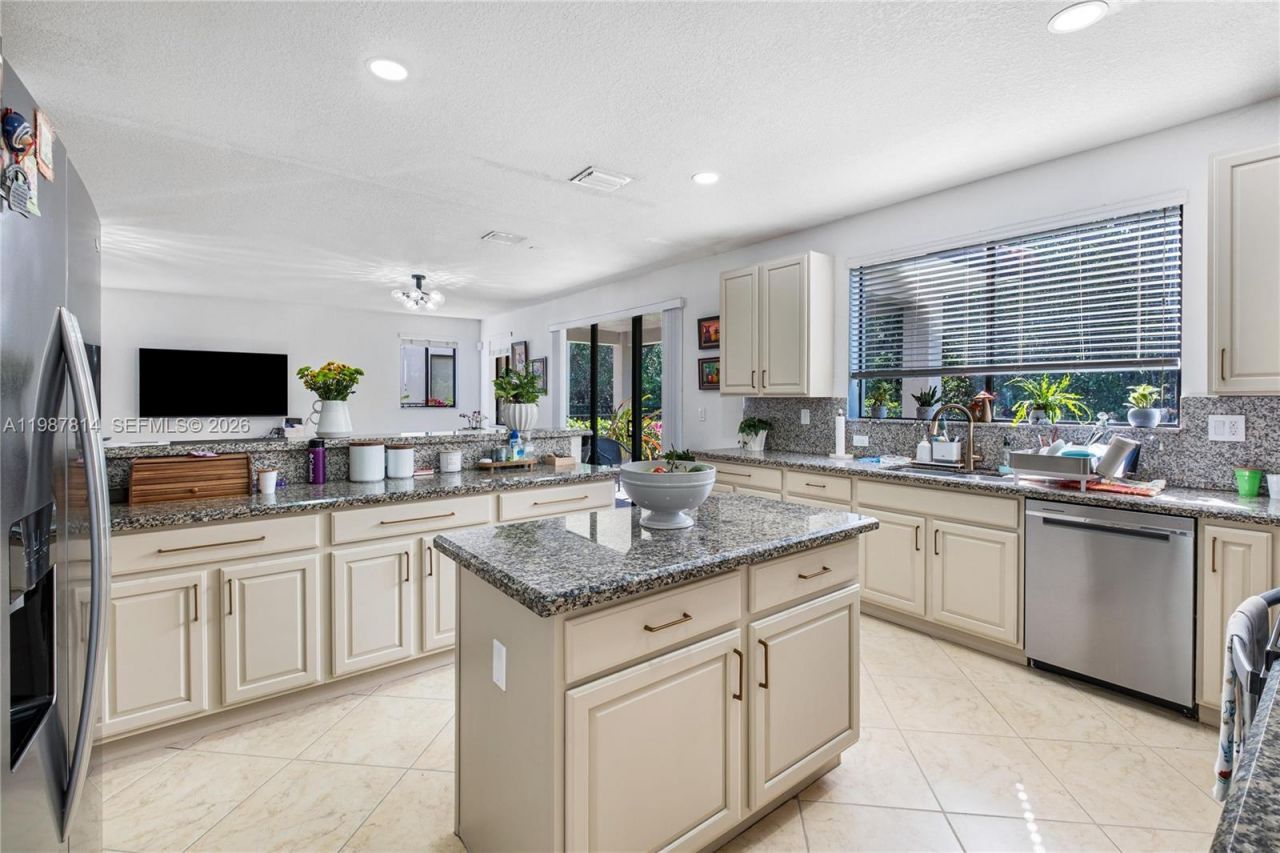 7726 SW 193rd Ln, Unit 7726, Cutler Bay, FL 33157 Photo