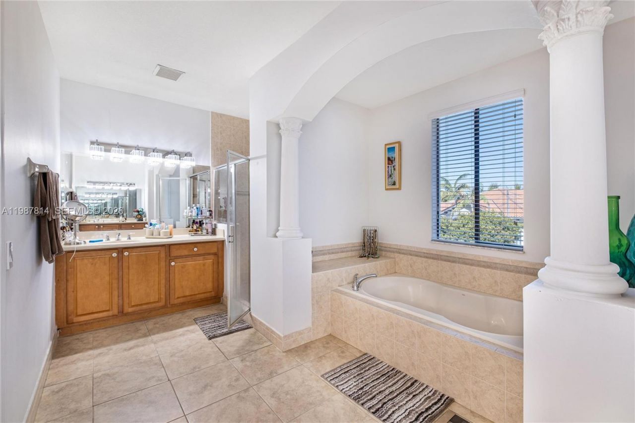 7726 SW 193rd Ln, Unit 7726, Cutler Bay, FL 33157 Photo