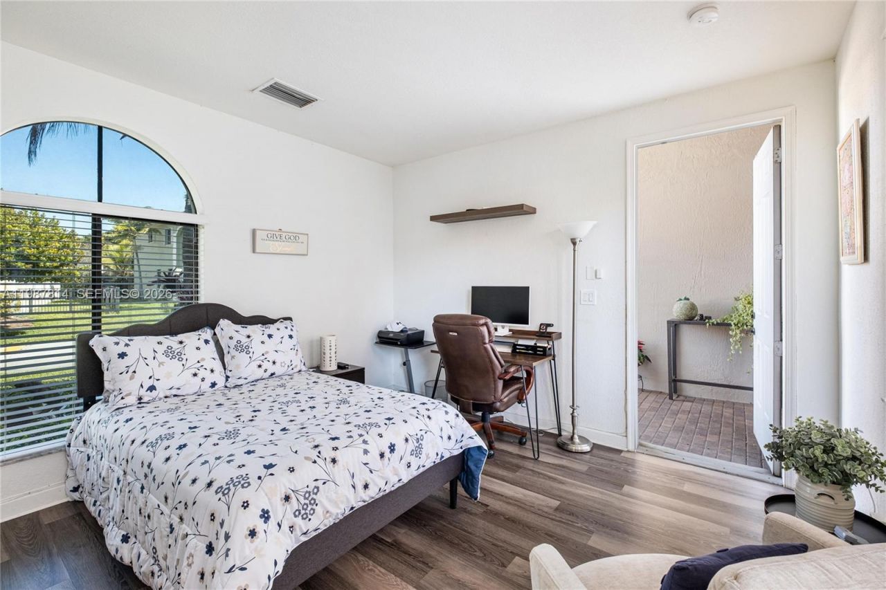 7726 SW 193rd Ln, Unit 7726, Cutler Bay, FL 33157 Photo