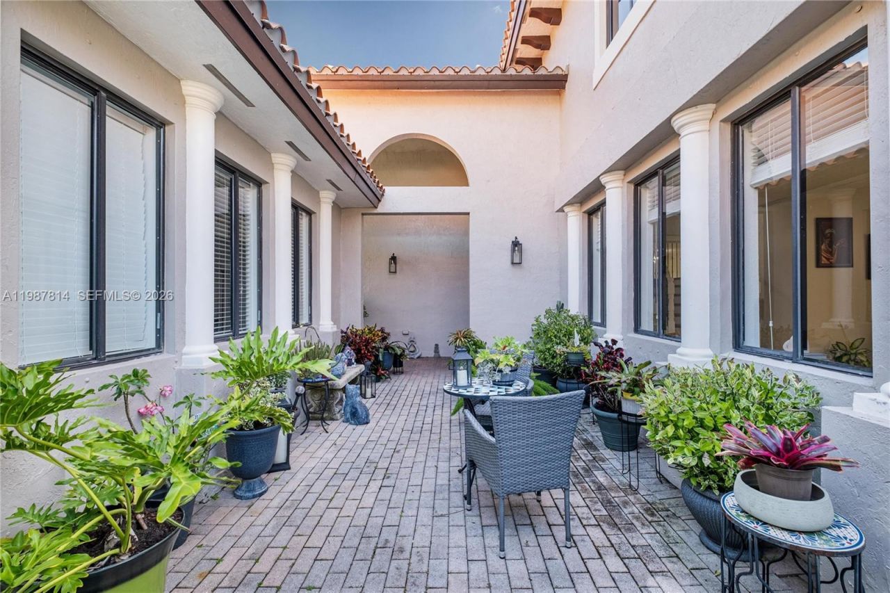 7726 SW 193rd Ln, Unit 7726, Cutler Bay, FL 33157 Photo