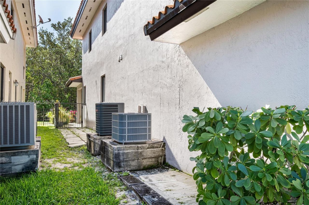 7726 SW 193rd Ln, Unit 7726, Cutler Bay, FL 33157 Photo