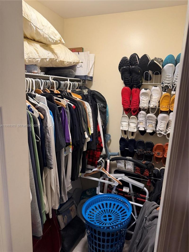 4347 E 9th Ct , Hialeah, FL 33013 Photo