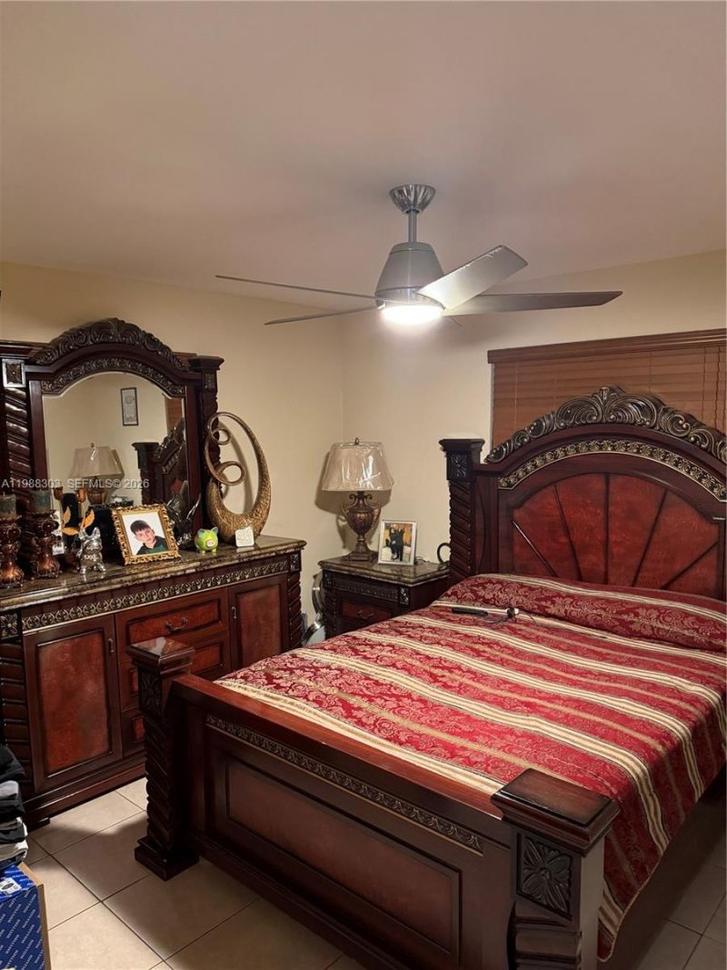 4347 E 9th Ct , Hialeah, FL 33013 Photo