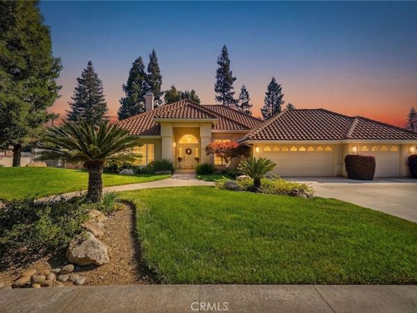 3403 E Vassar Court, Visalia, CA 93292