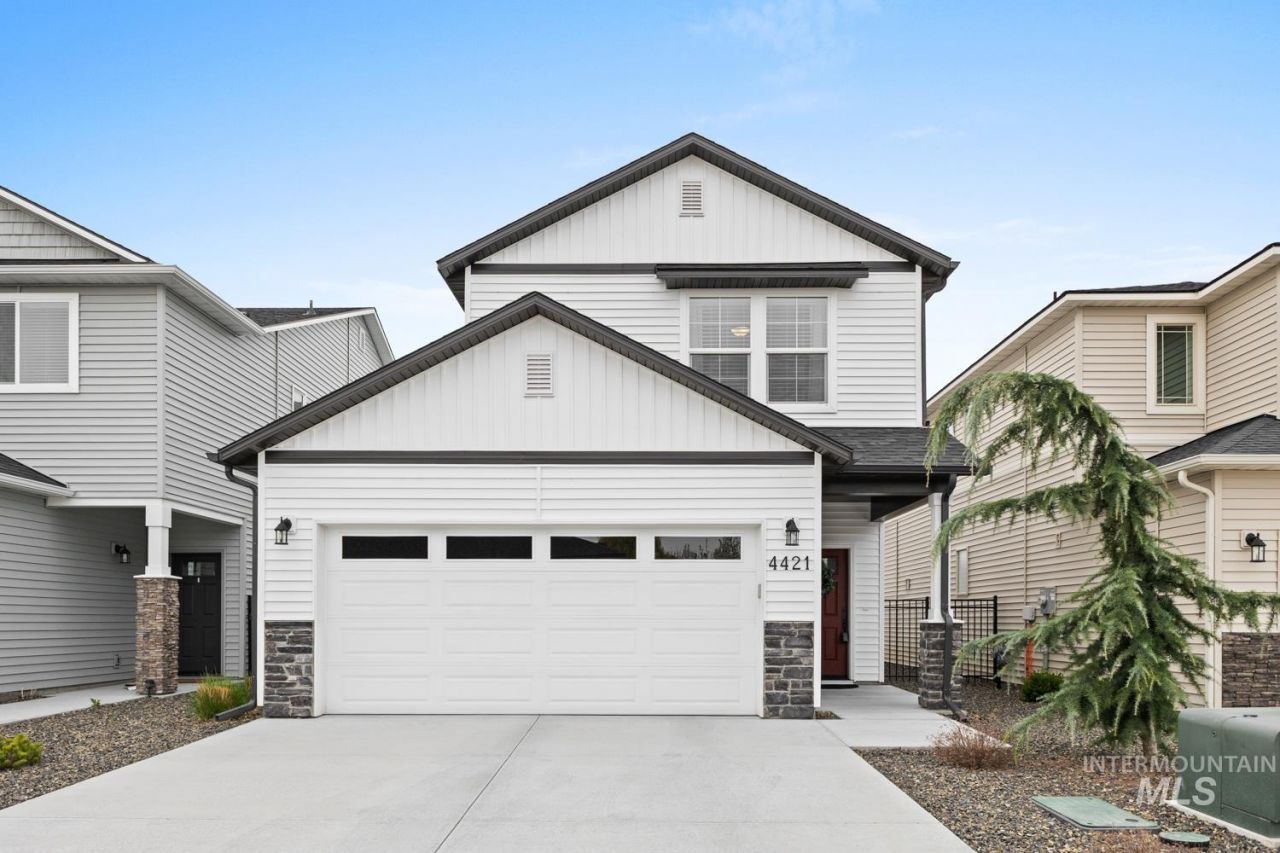 4421 E Sportivo Dr, Meridian, ID 83642 Main Photo