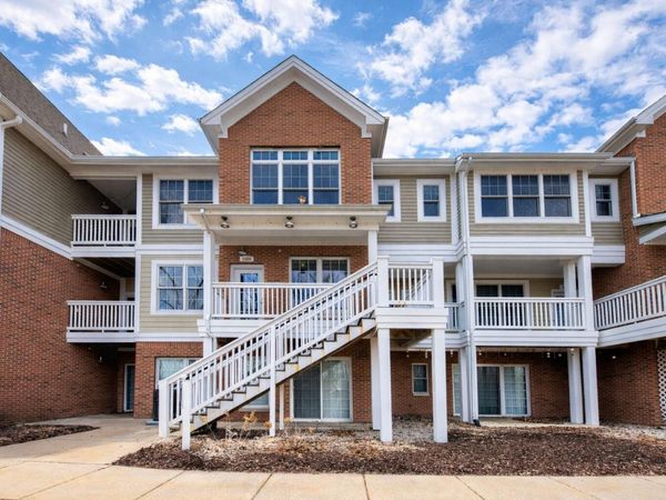 2591 W Towne Street, Ann Arbor, MI 48103