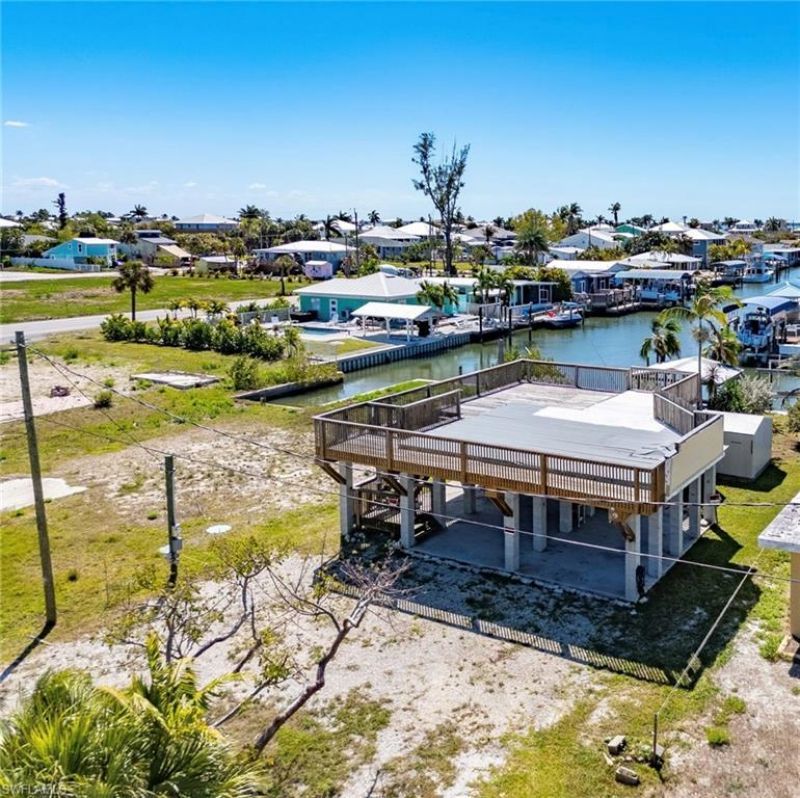 3535 Fifth Ave, Saint James City, FL 33956 Photo