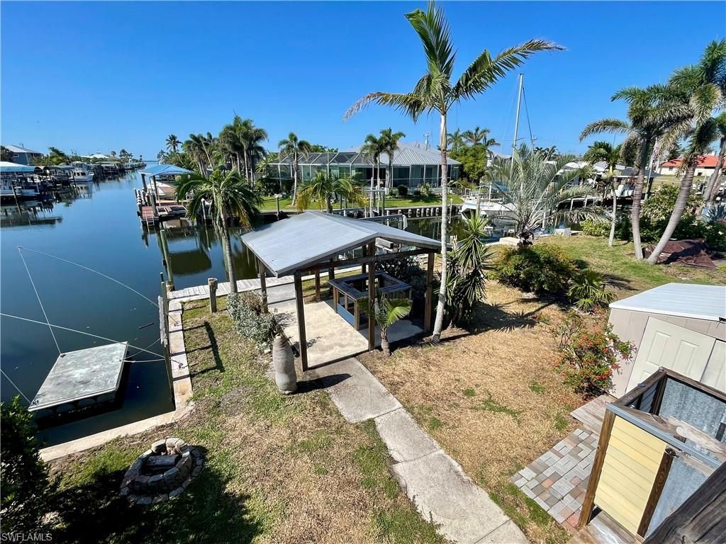 3535 Fifth Ave, Saint James City, FL 33956 Photo