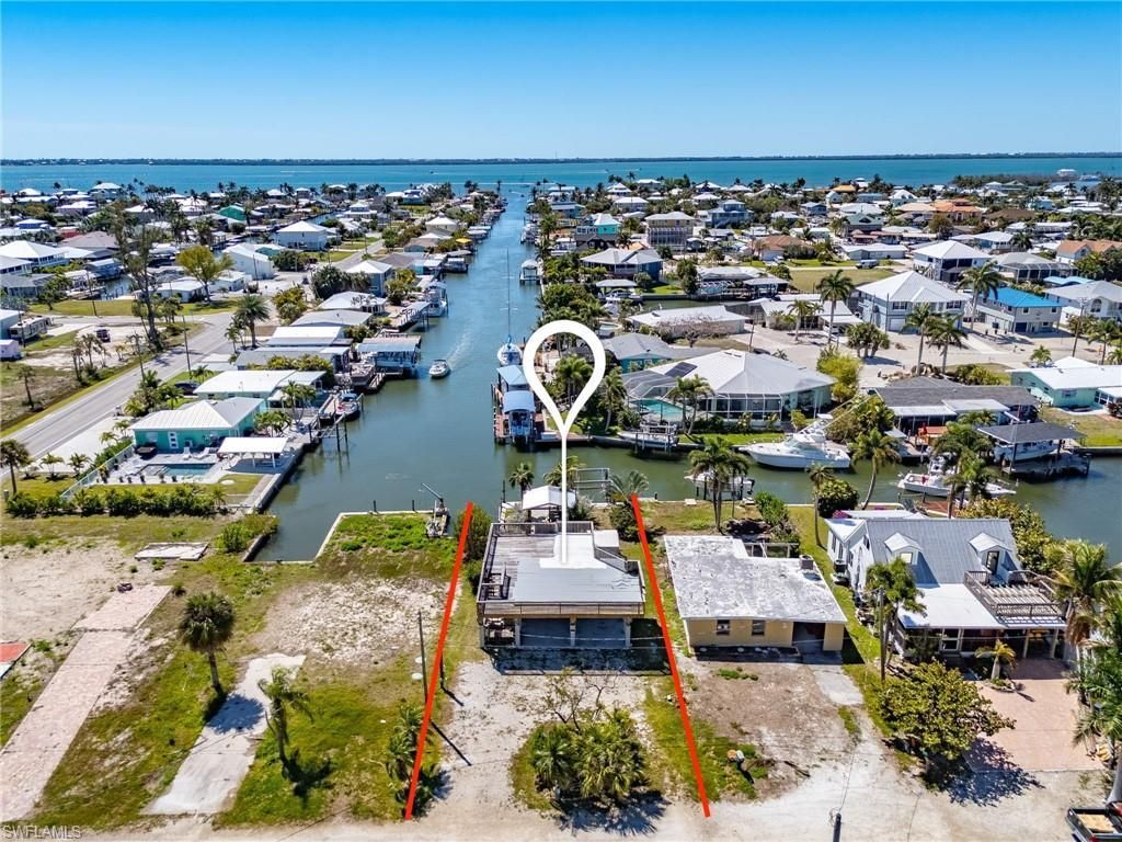 3535 Fifth Ave, Saint James City, FL 33956 Photo