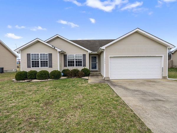 1409 Quebec Way , Bowling Green, KY 42101