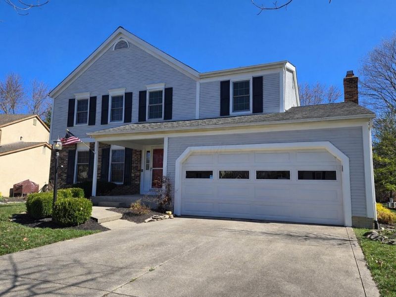 6998 Carrick Court, Dublin, OH 43017 Photo 2