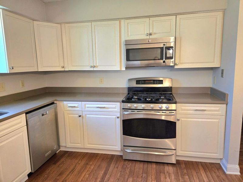 6998 Carrick Court, Dublin, OH 43017 Photo 8