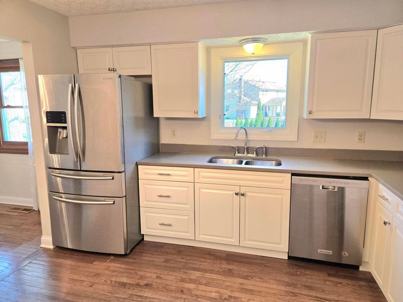 6998 Carrick Court, Dublin, OH 43017 Photo 9