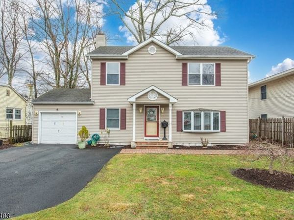 77 Eldora Rd, Parsippany-Troy Hills, NJ 07054