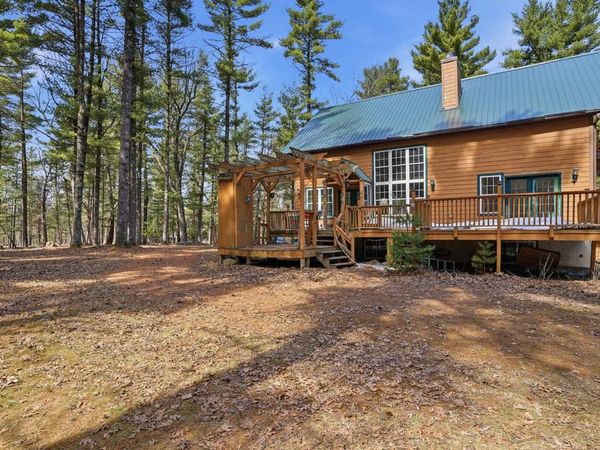 N3908 Deer Path, Hancock, WI 54943
