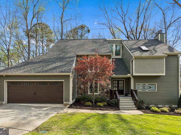 2810 Windrush Lane, Roswell, GA 30076