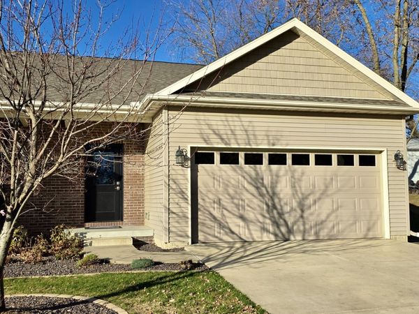 801 Wartburg Drive , Bloomington, IL 61704