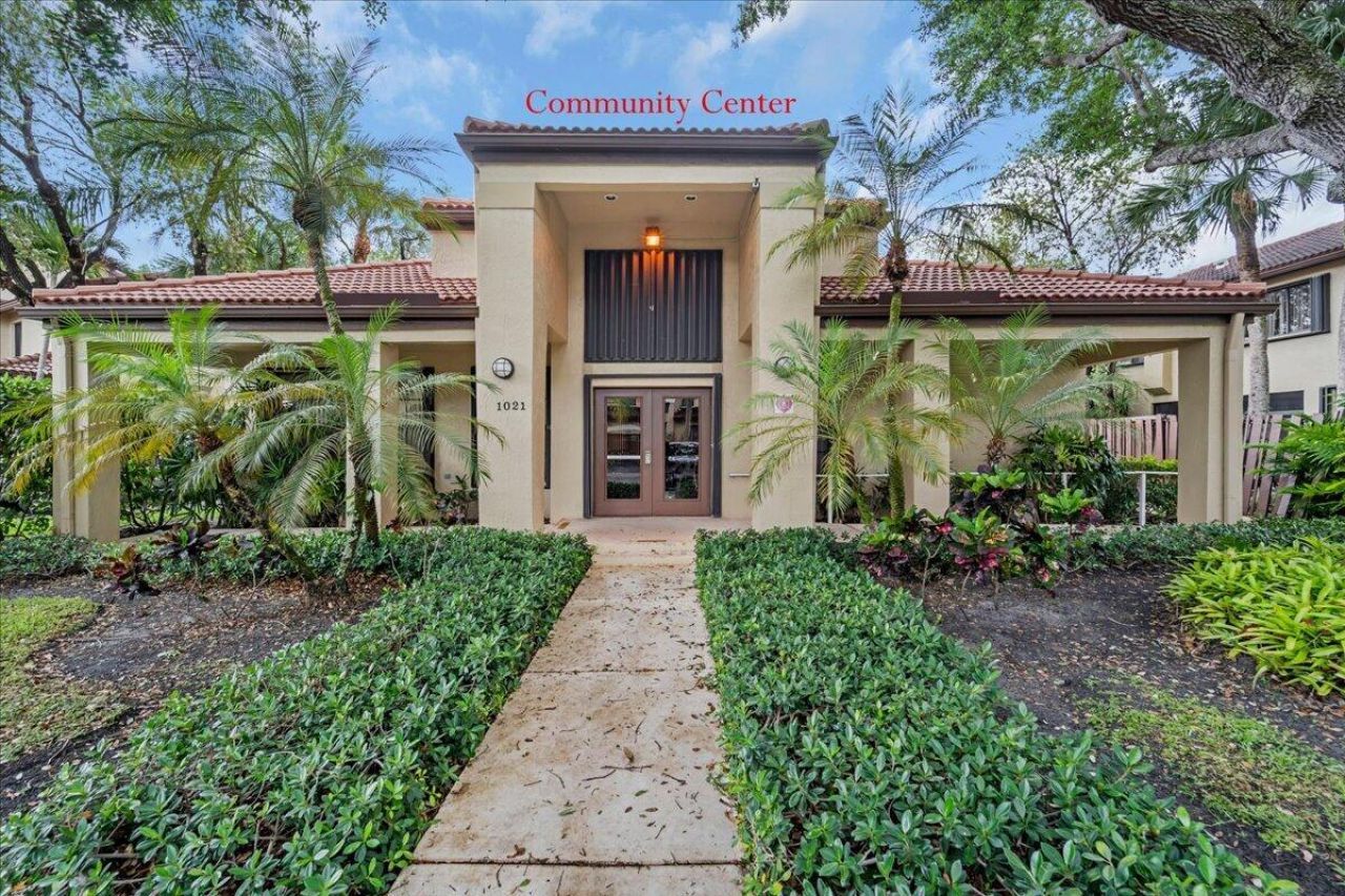 10538 NW 10th Street, Plantation, FL 33322 Photo