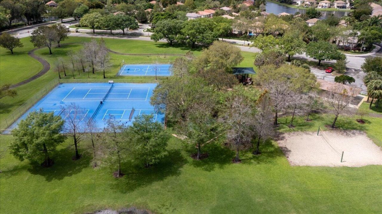 10538 NW 10th Street, Plantation, FL 33322 Photo