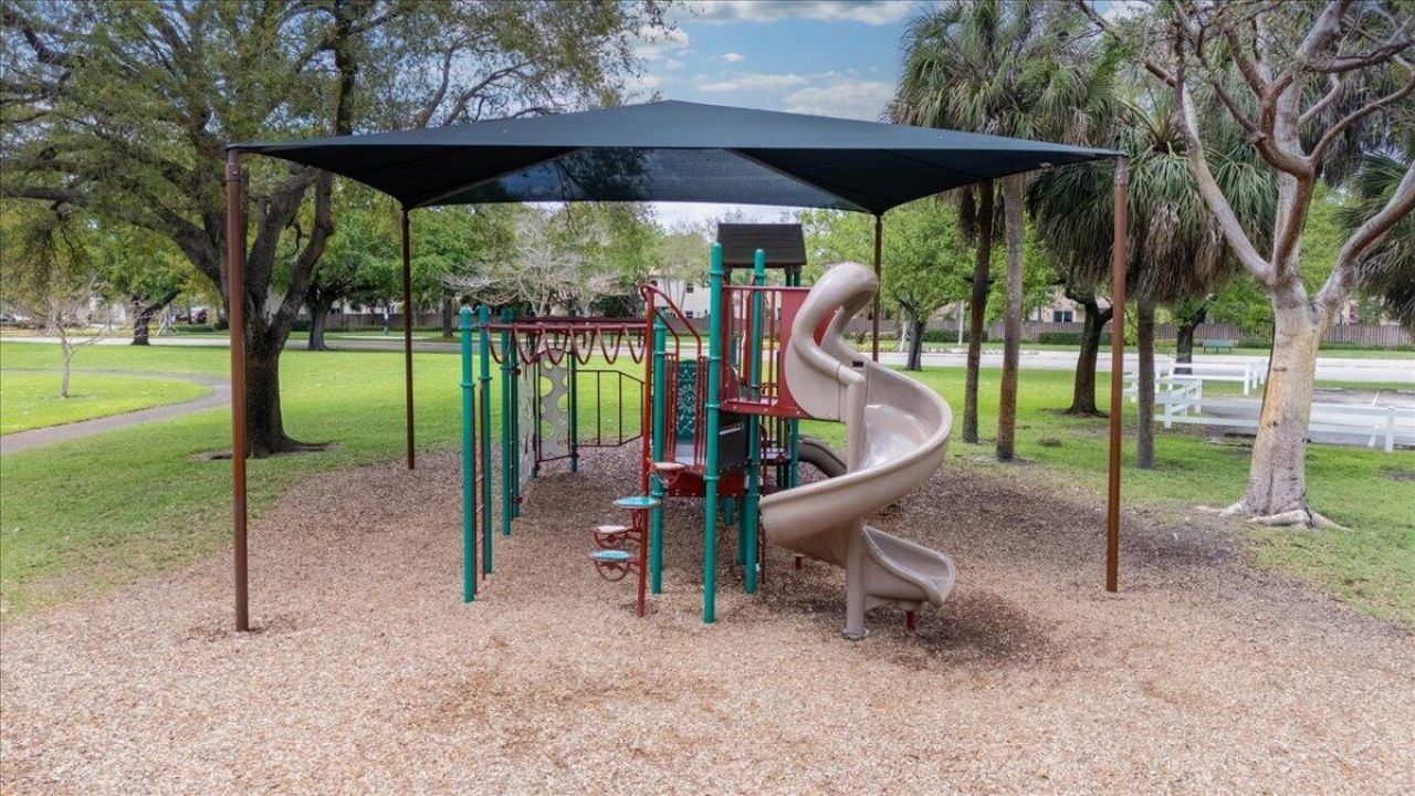 10538 NW 10th Street, Plantation, FL 33322 Photo