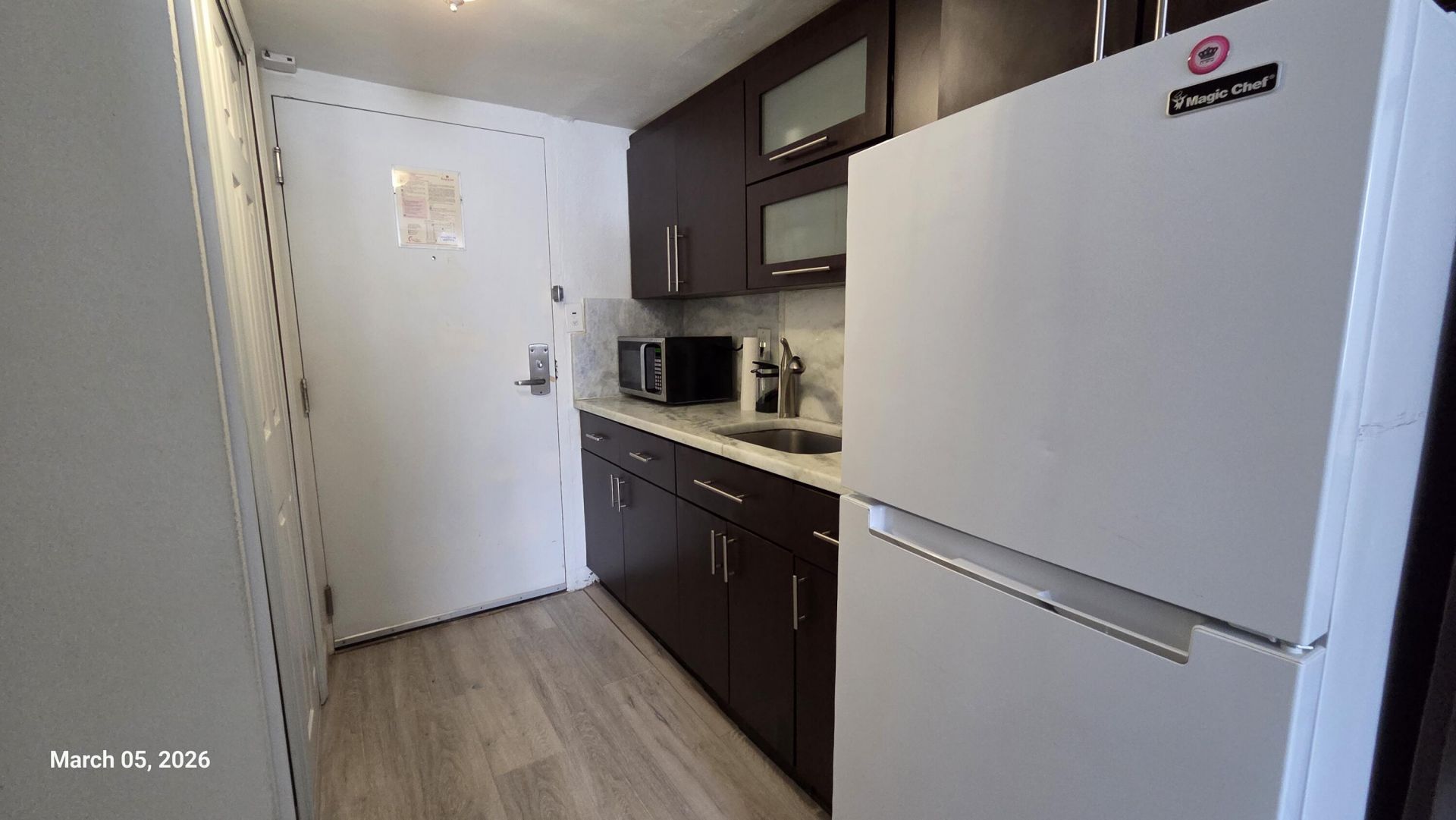 19201 Collins Avenue, Unit 105, Sunny Isles Beach, FL 33160 Photo