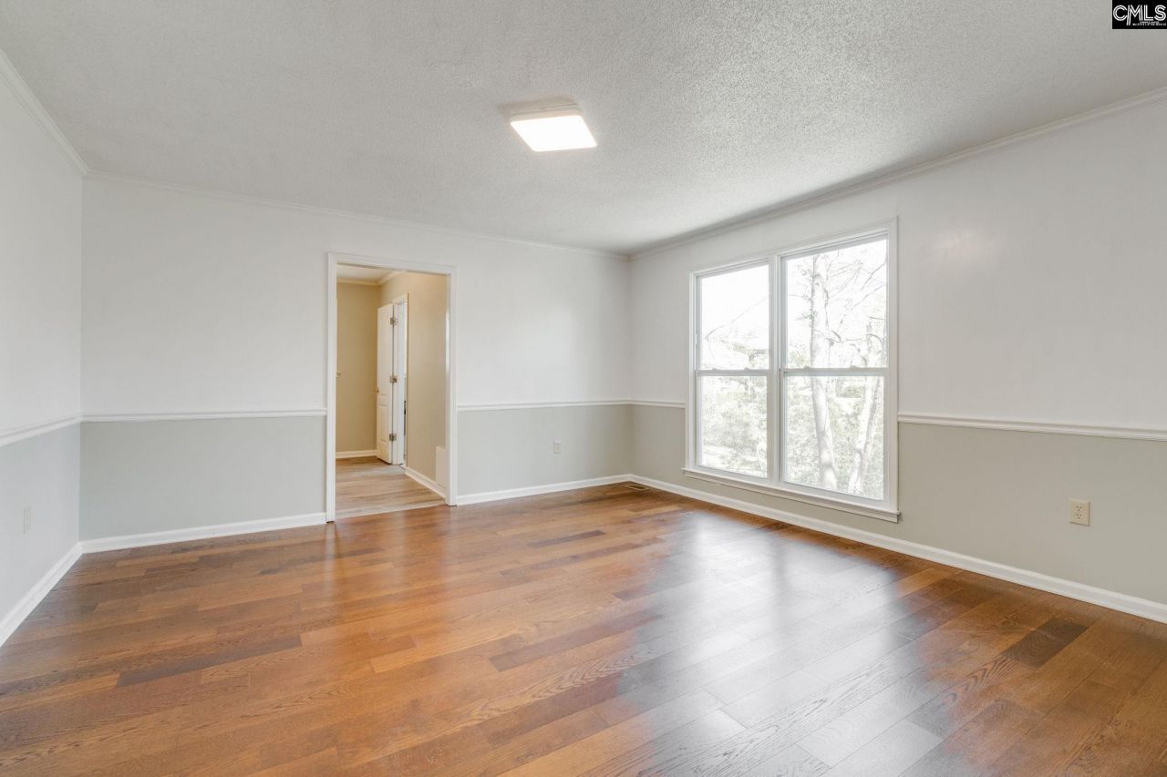 7905 Castleton Lane Photo 21