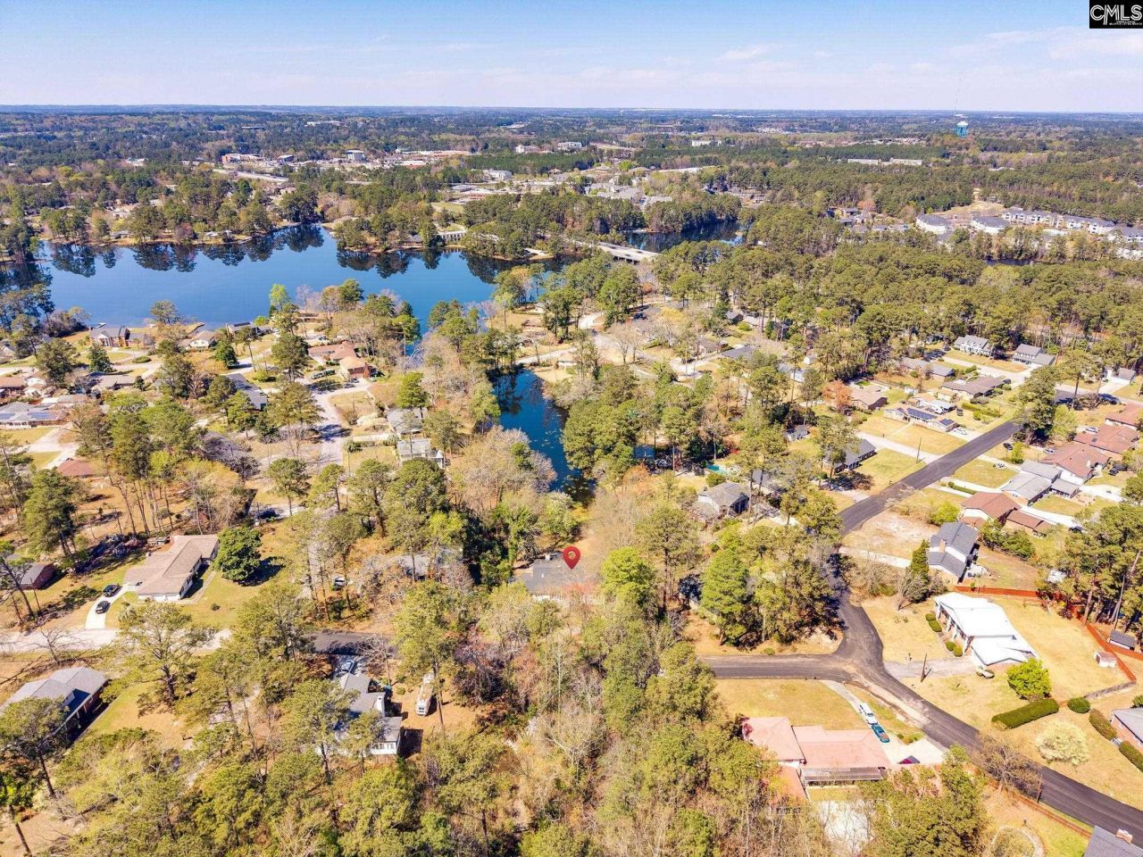 7905 Castleton Lane Photo 43