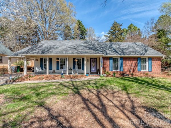 4810 Old Spice Lane , Charlotte, NC 28277