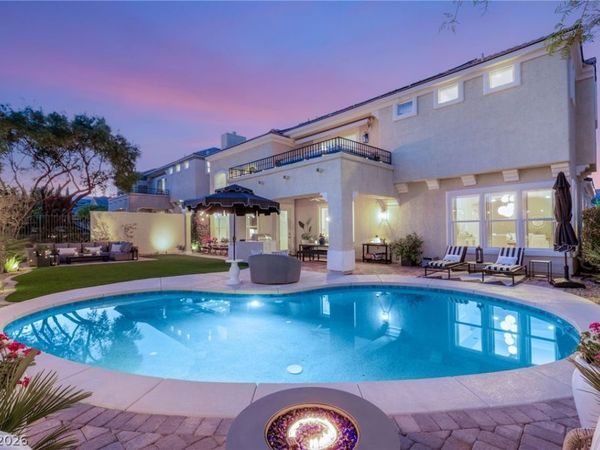 9313 Queen Charlotte Drive, Las Vegas, NV 89145