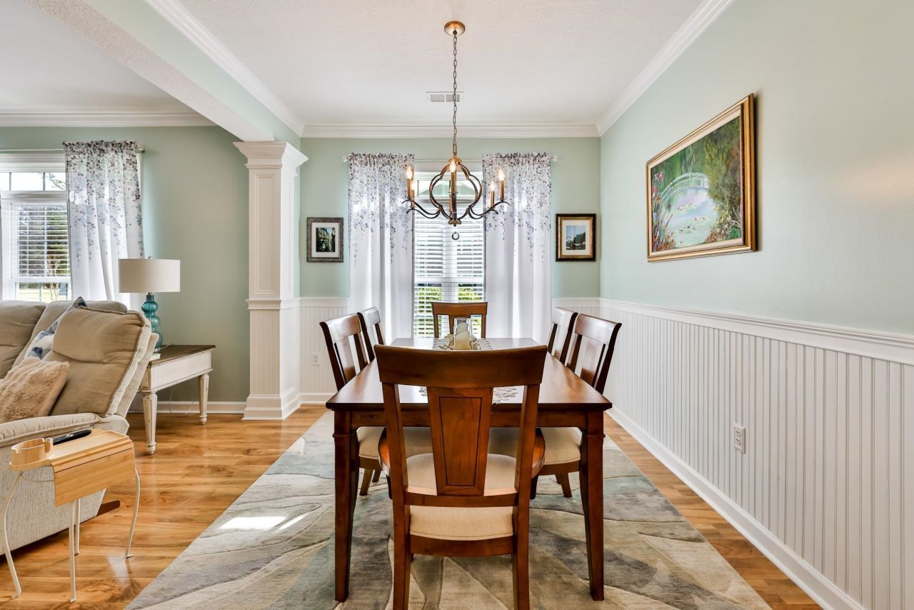 400 Mahogany Dr. Photo 10