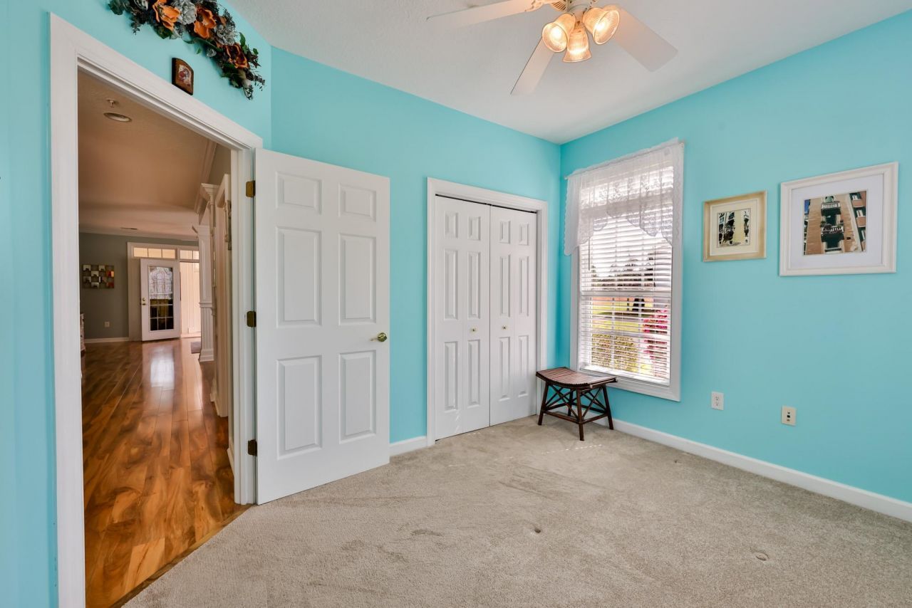 400 Mahogany Dr. Photo 21