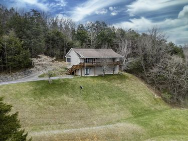 48 Redbud Ln , Lexington, VA 24450