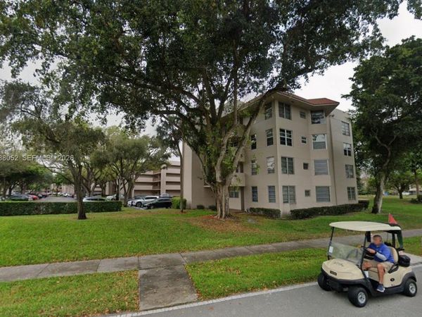 1811 Sabal Palm Dr, Unit 408, Davie, FL 33324