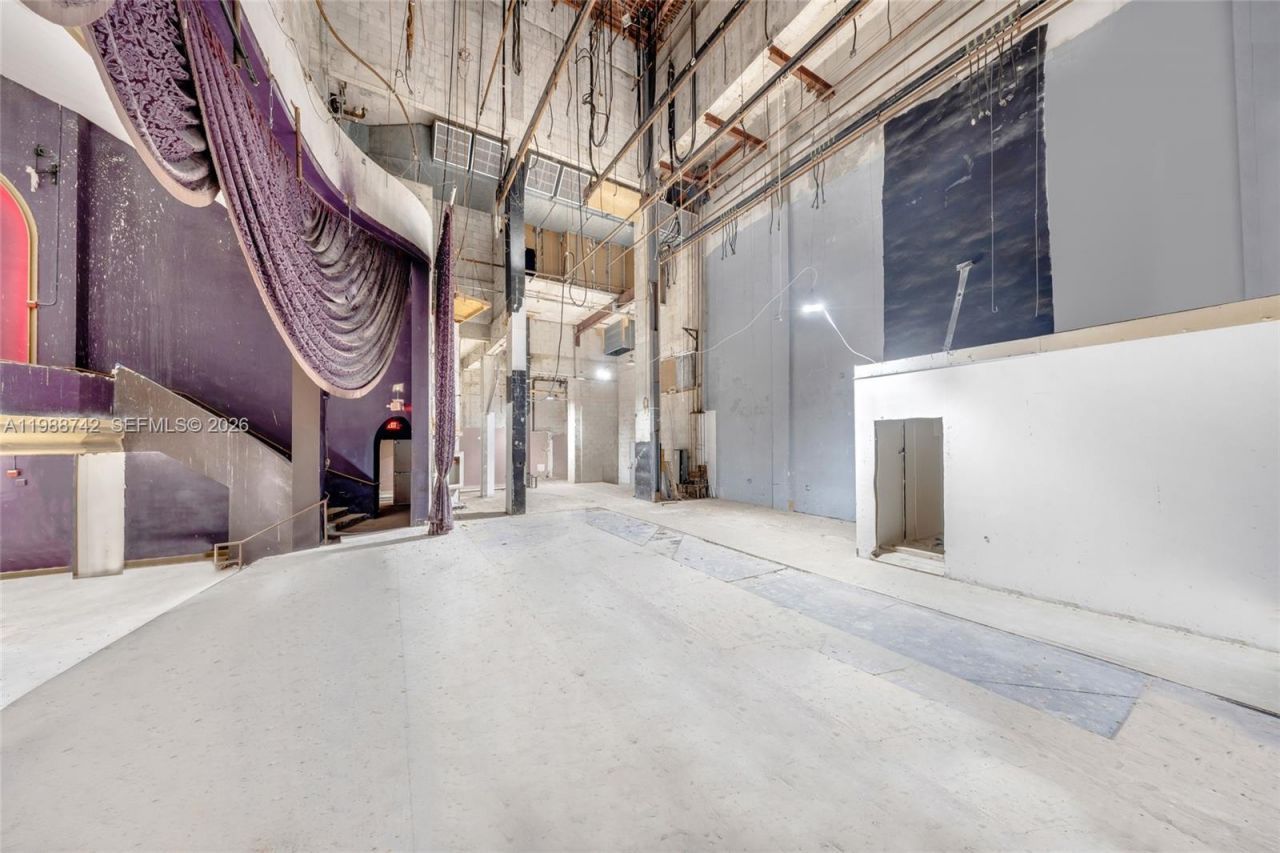 5445 Collins Ave , Unit CU1, Miami Beach, FL 33140 Photo