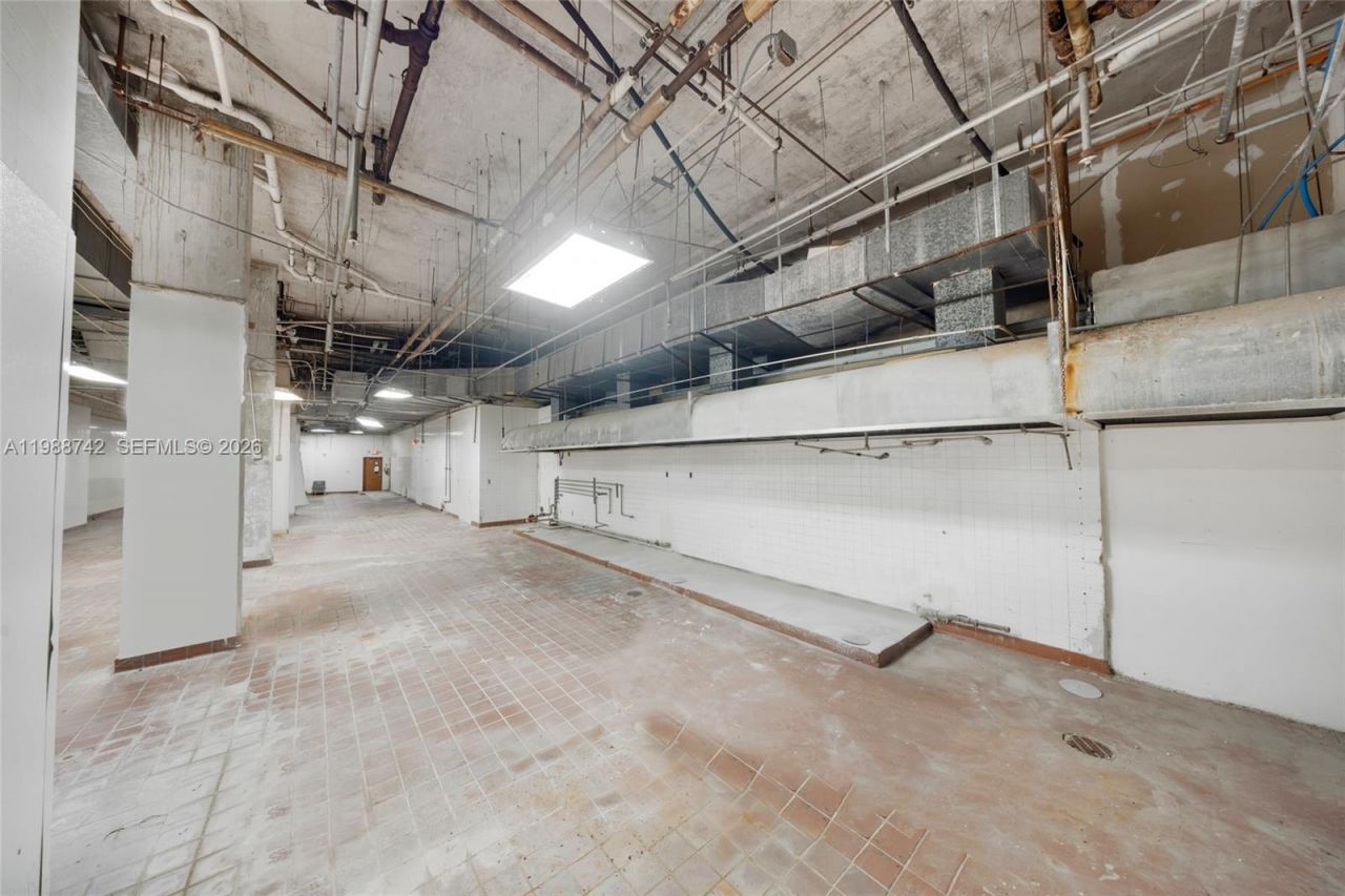 5445 Collins Ave , Unit CU1, Miami Beach, FL 33140 Photo