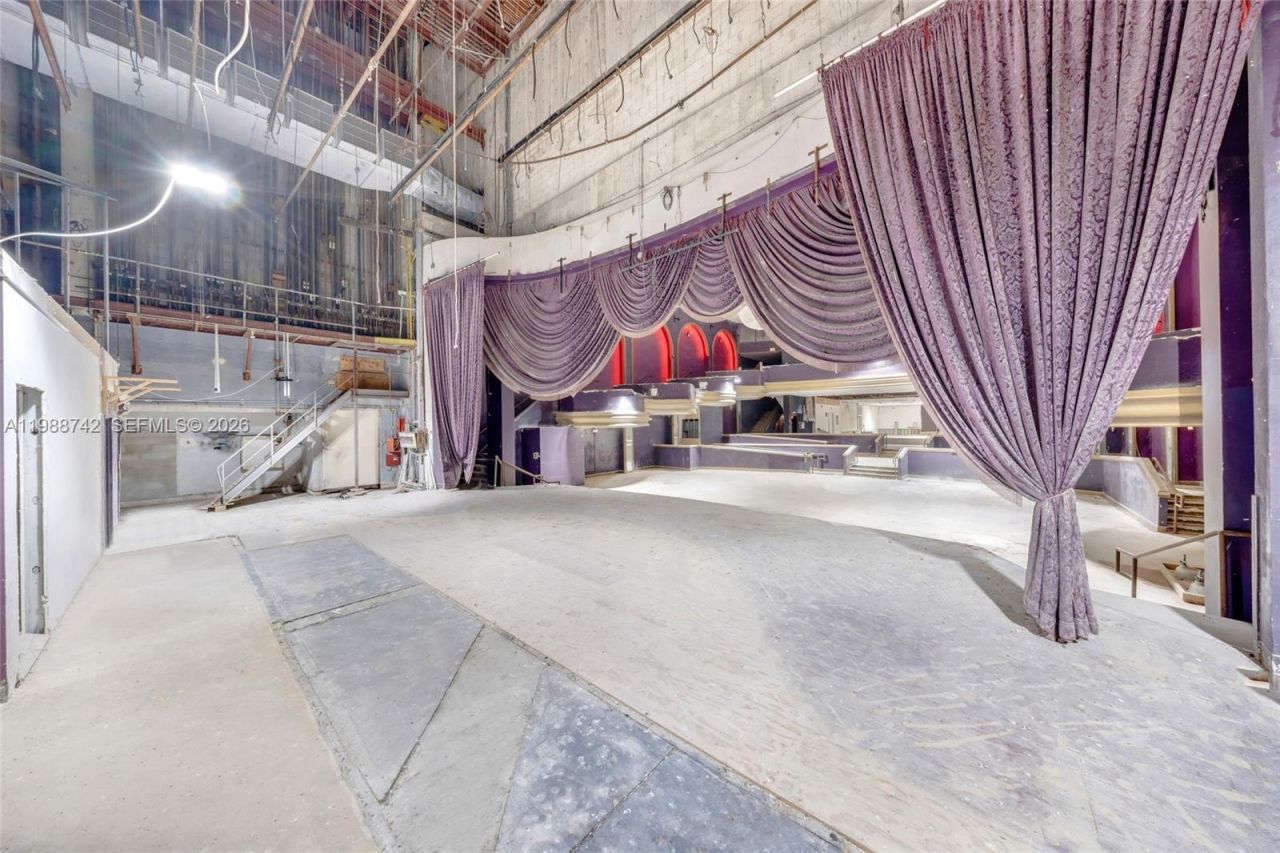 5445 Collins Ave , Unit CU1, Miami Beach, FL 33140 Photo