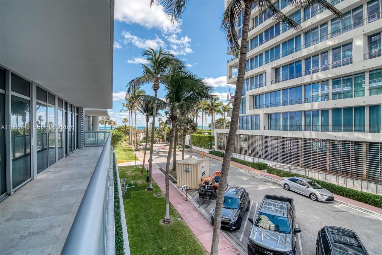 3737 Collins Ave , Unit S-203, Miami Beach, FL 33140 Photo