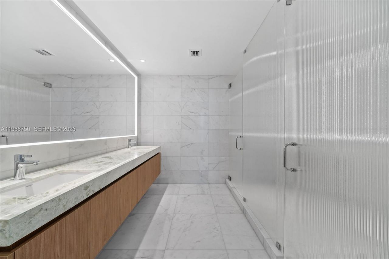 500 Alton Rd , Unit 3704, Miami Beach, FL 33139 Photo