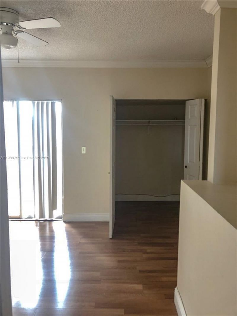 4415 W 10th Ln , Unit 14, Hialeah, FL 33012 Photo