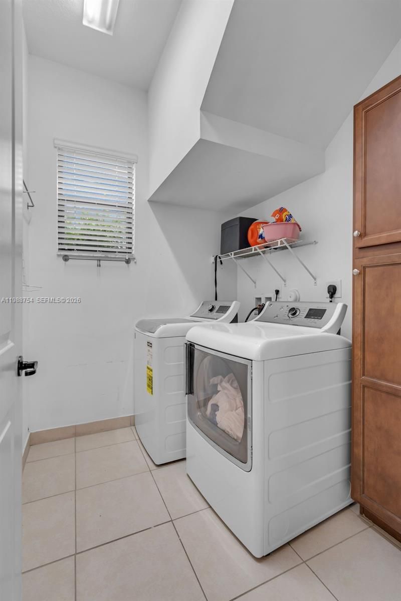 3332 W 95th Ter, Unit ., Hialeah, FL 33018 Photo