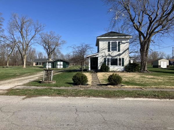 306 E Main Street, Redkey, IN 47373