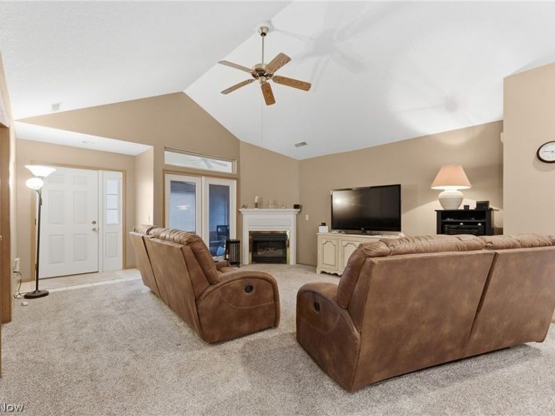 4212 Tannybrooke Lane NW, Unit 1C, Canton, OH 44718 Photo 4