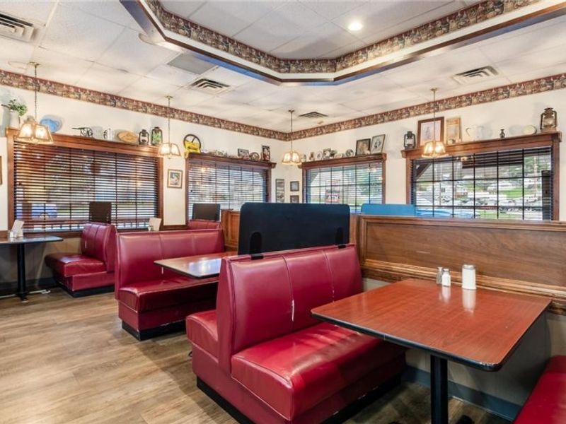 2000 E Wheeling Avenue, Cambridge, OH 43725 Photo 11