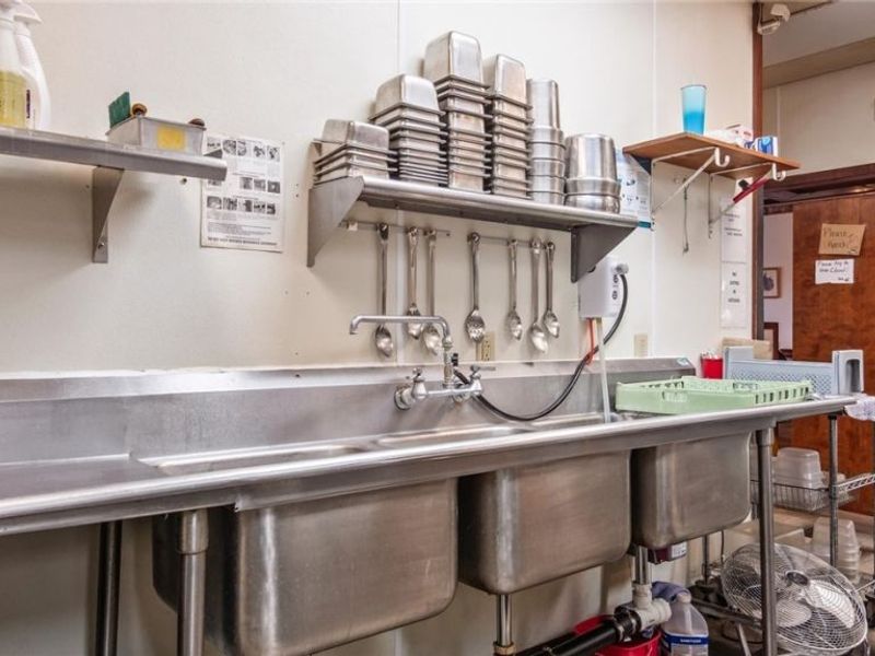 2000 E Wheeling Avenue, Cambridge, OH 43725 Photo 21