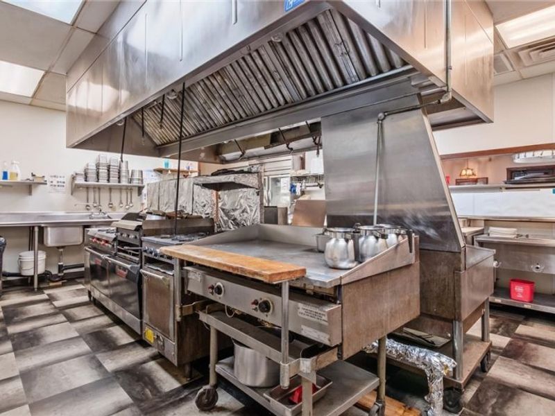 2000 E Wheeling Avenue, Cambridge, OH 43725 Photo 25