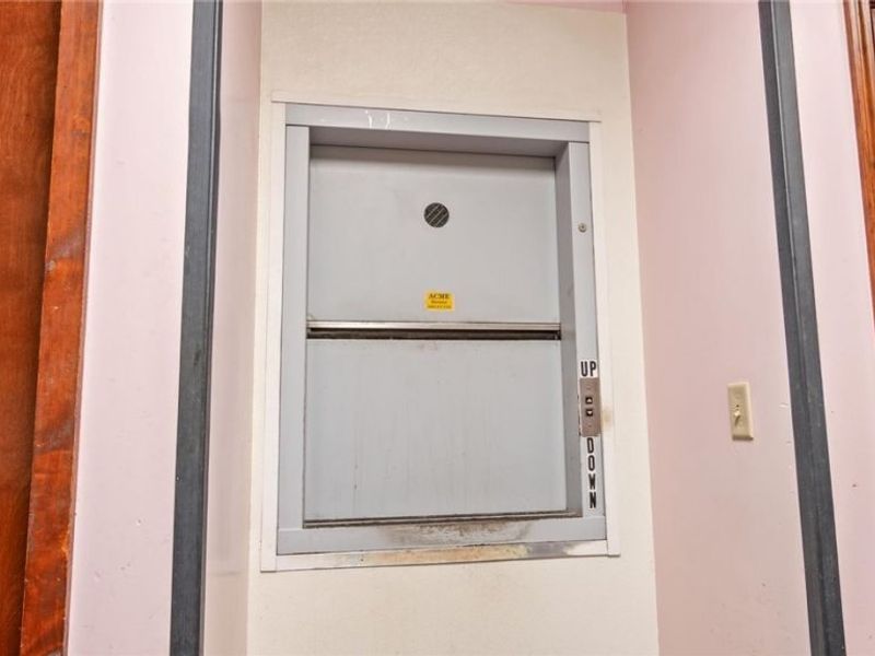 2000 E Wheeling Avenue, Cambridge, OH 43725 Photo 30